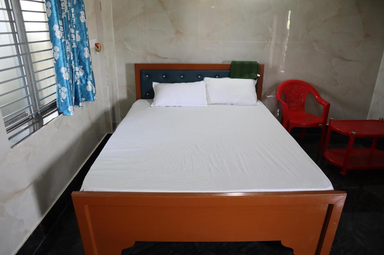 Jagannatha Guest House Puri Kültér fotó